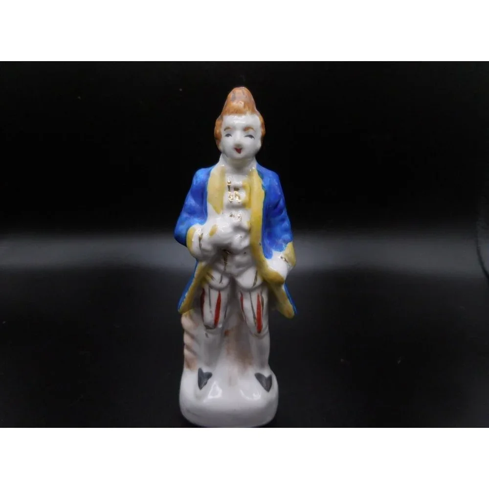 Vintage  Fancy Colonial Man Figurine Made‎ In Occupied Japan 5